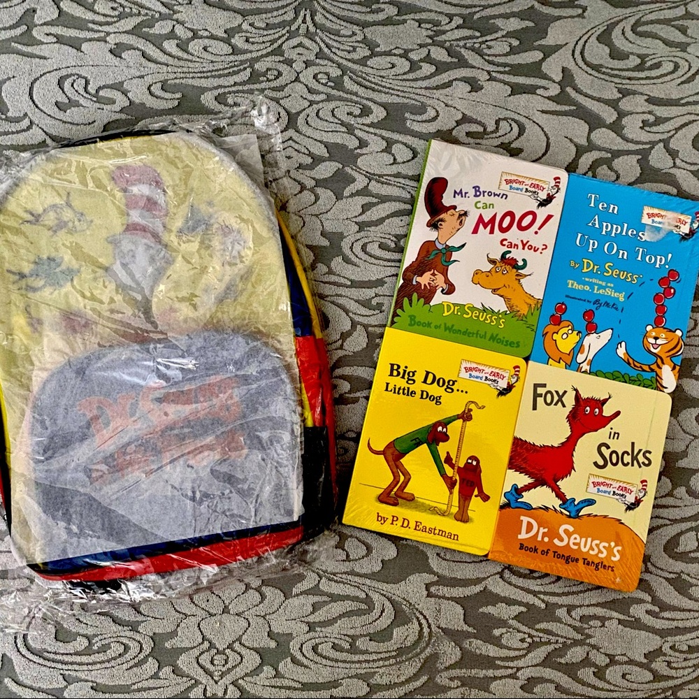 SOLD Dr Seuss backpack bundle with books NWT